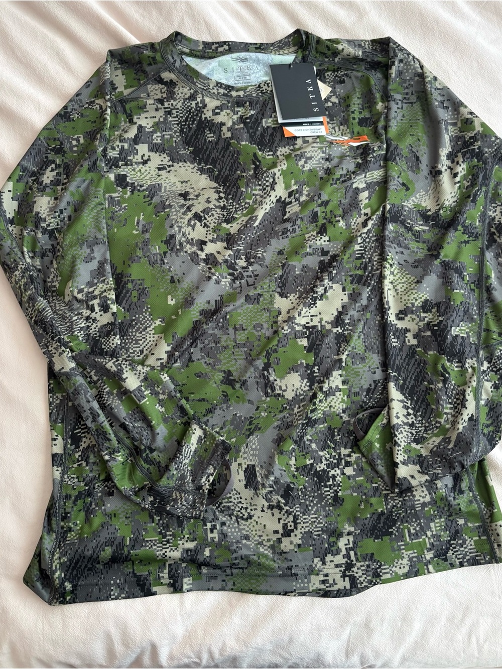 BNWT Sitka Core long sleeve